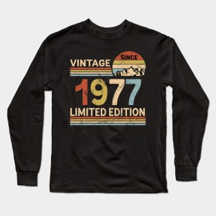 Vintage Since 1977 Limited Edition 46th Birthday Gift Vintage Men's Long Sleeve T-Shirt